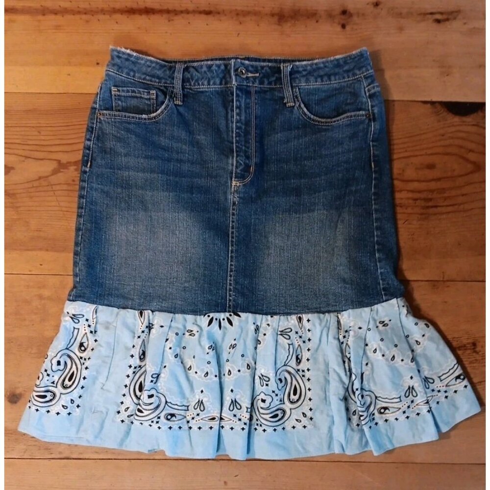 Upcycled Denim Skirt Juniors 11 Bandana Ruffle Western Frill Stretch Arizona - Picture 1 of 10